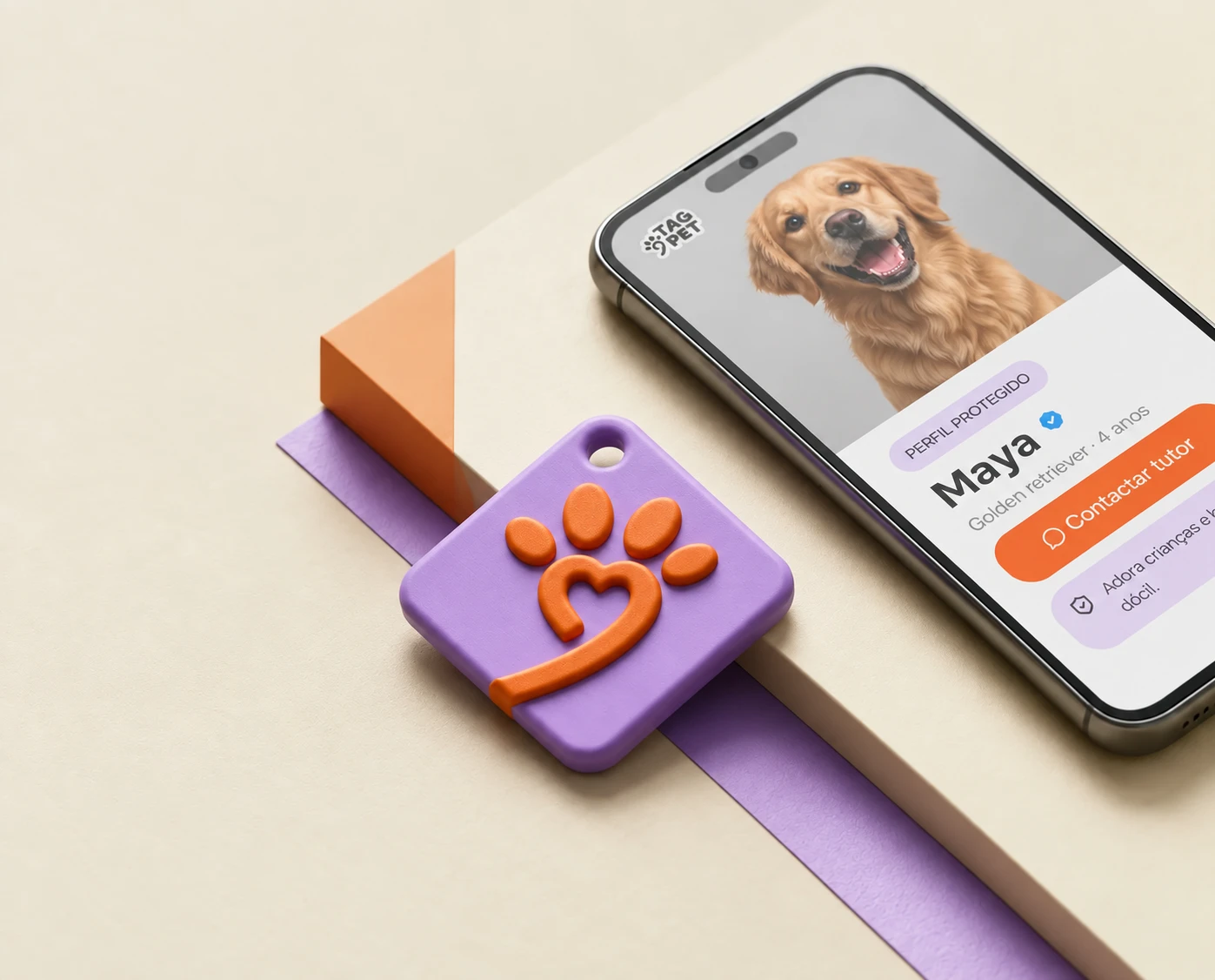 TagPet ao lado de um celular exibindo um perfil de pet